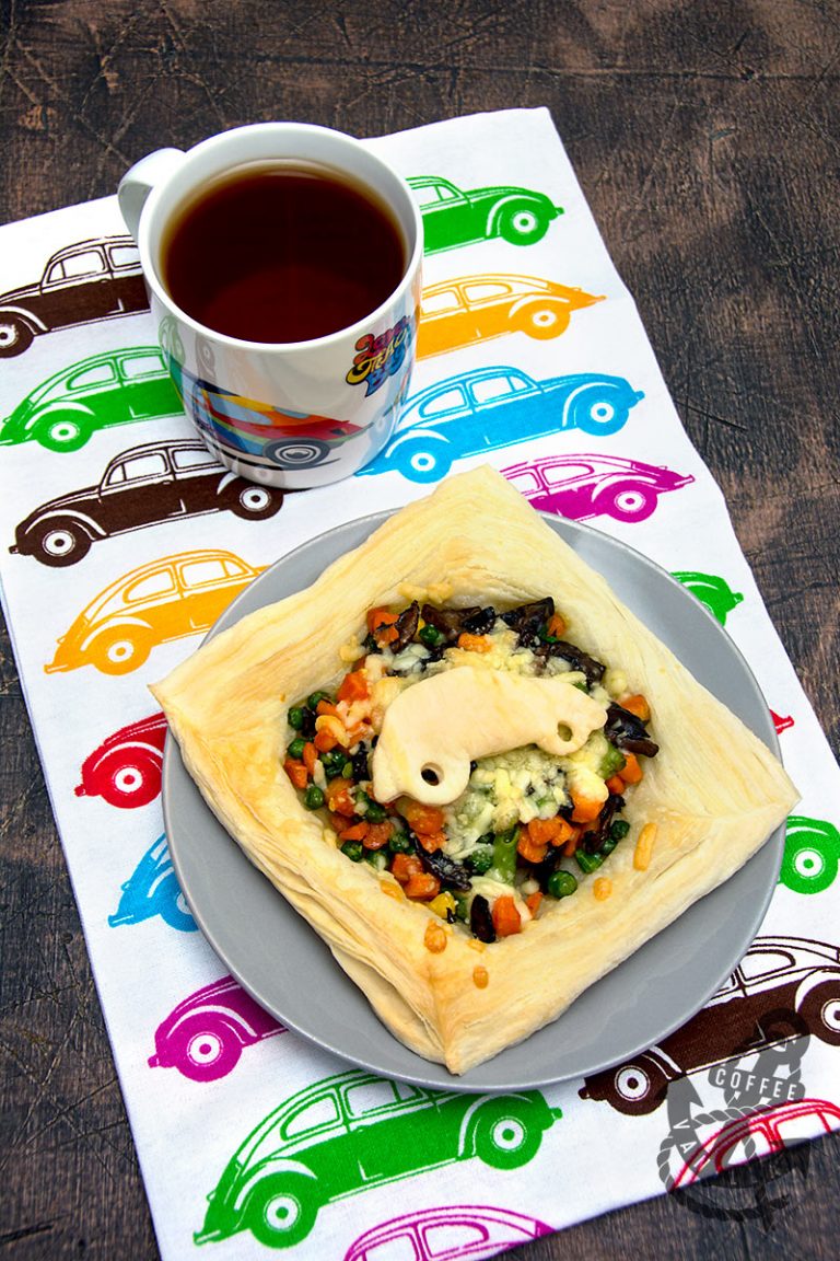 Super Quick Puff Pastry Veggie Tarts » Coffee & Vanilla